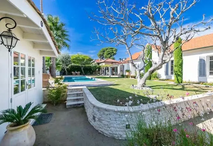 Petit - Cap D'antibes Villa *